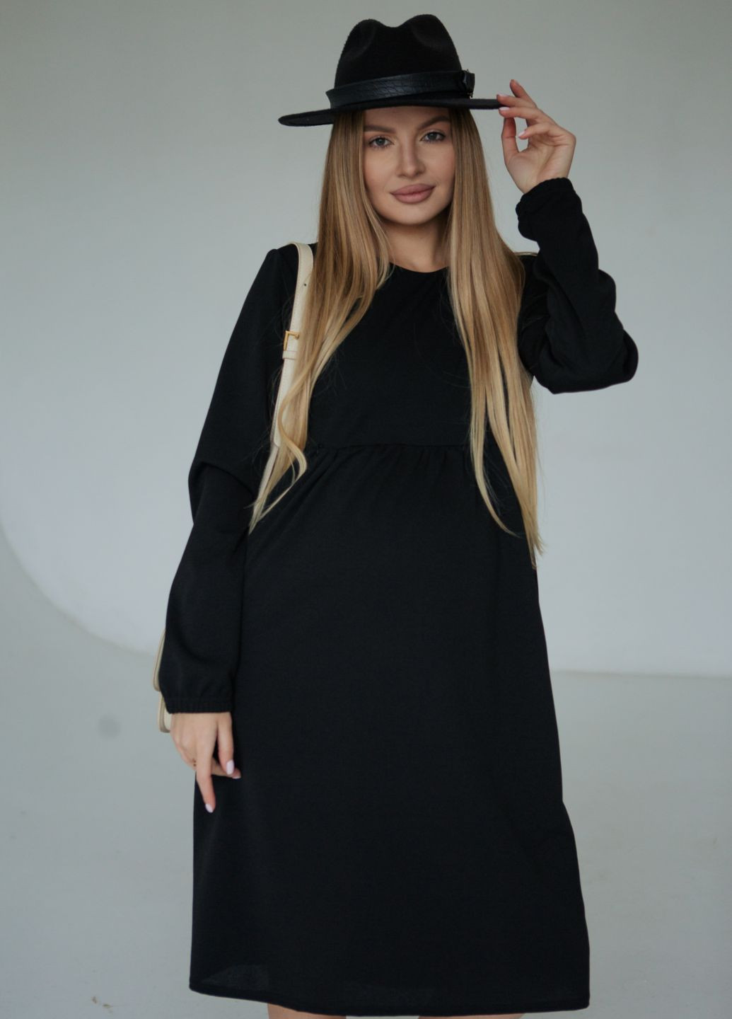 Черное деловое платье для беременных и секретом для кормления HN