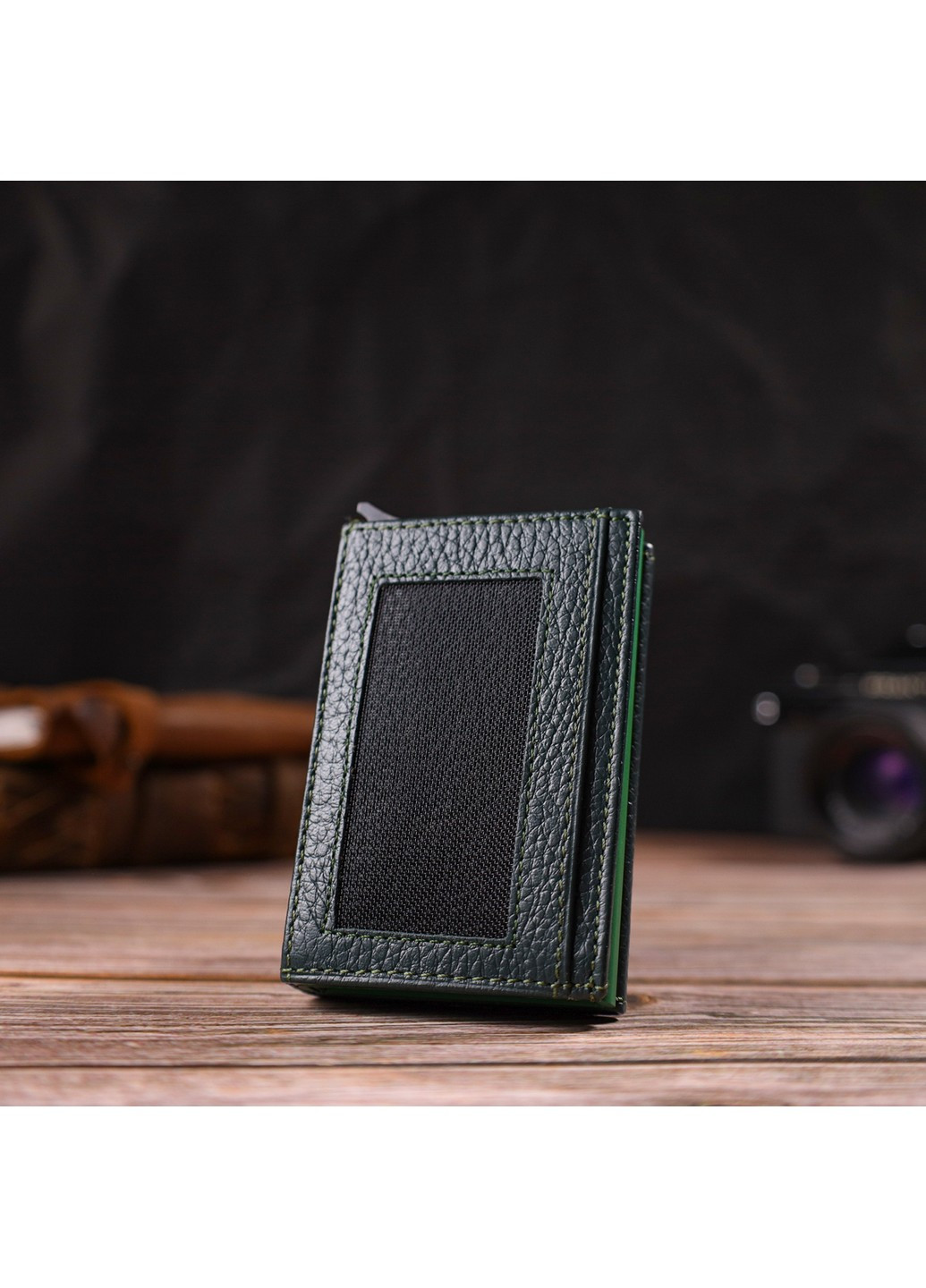 Картхолдер унисекс в три сложения с автоматическим мехнизмом из натуральной кожи флотар 21932 Зеленый Canpellini (259830003)