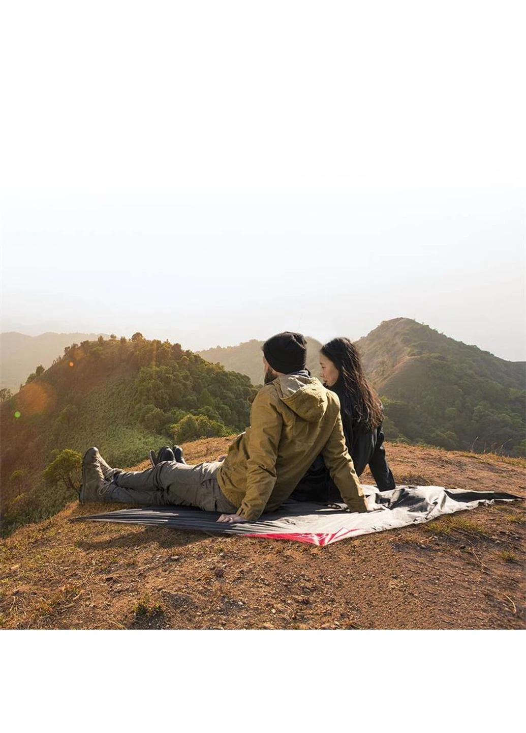 Килимок для пікніку Moisture proof camping picnic mat L 1450х2000 мм NH17D050-B black Naturehike (258966599)