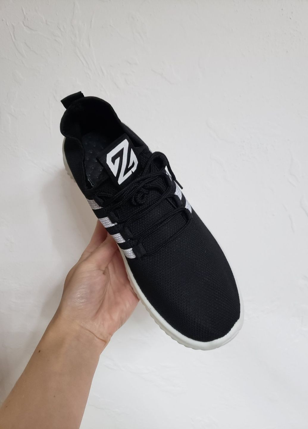 Чорні кросівки текстильні No Brand