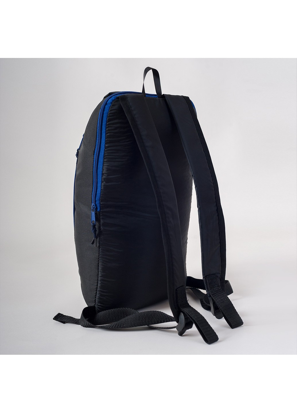 Детский рюкзак черный с синей молнией Mayers небольшой в школу и на каждый день унисекс 10 литров No Brand (258591376)