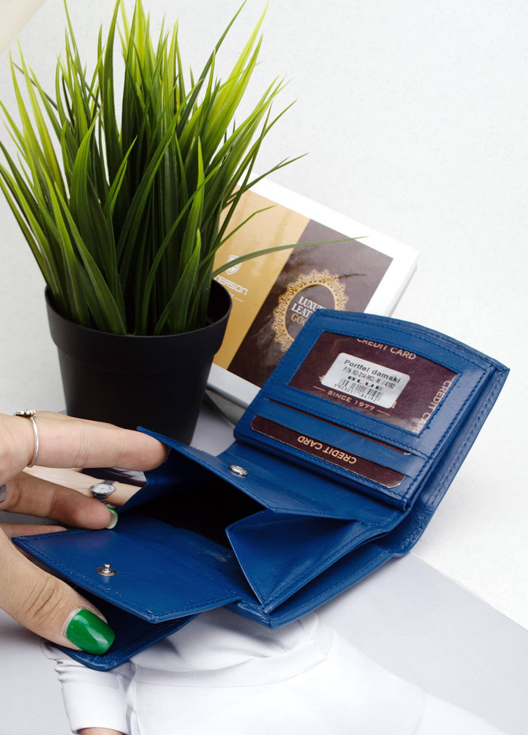 Жіночий шкіряний гаманець RD-314 MCL-M маленький синій Peterson (259809781)