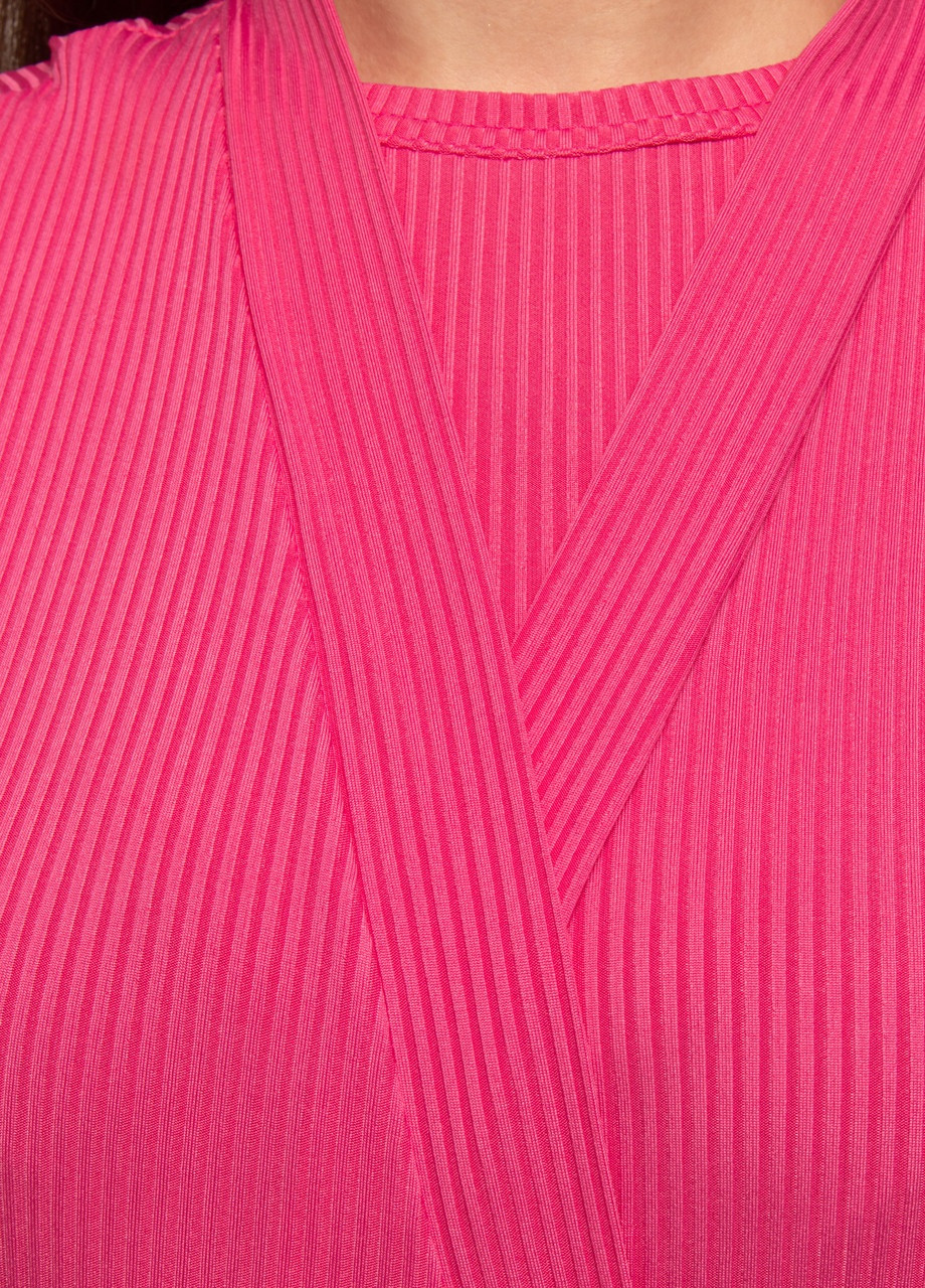 Розовая всесезон пижамный женский комплект тройка в рубчик, халат, футболка с шортами розовый Maybel