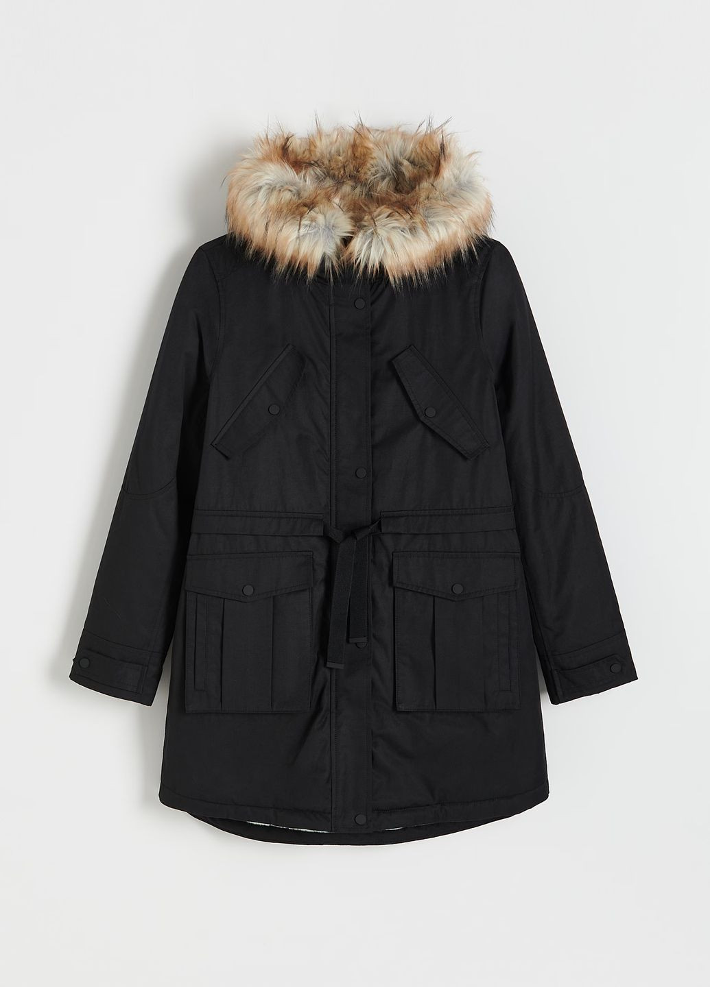 Черная зимняя куртка Reserved