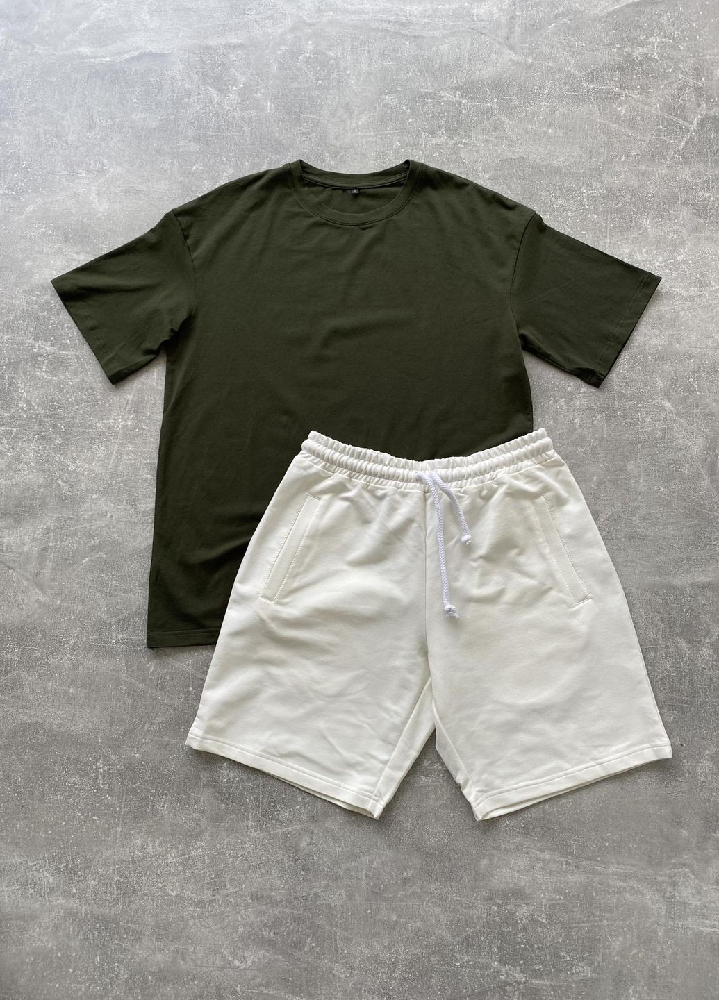 Комбінований літній комплект футболка + шорти oversize Vakko
