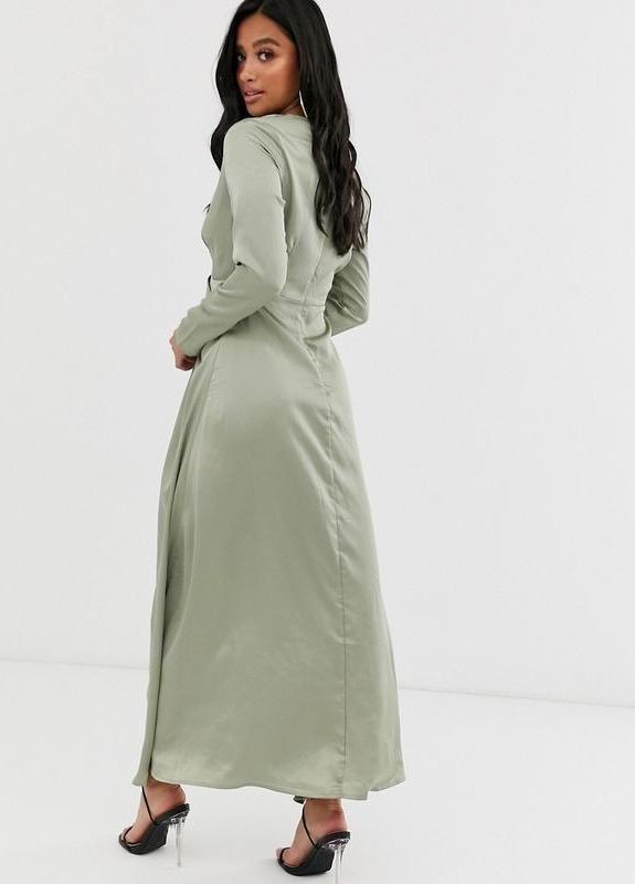 Оливковое (хаки) платье мидакси атласное PrettyLittleThing
