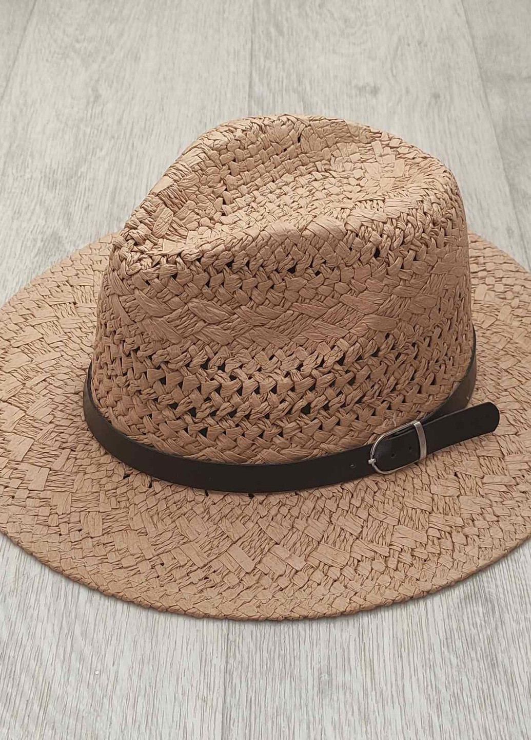 Дорослий літній солом'яний капелюх Федора темний-беж з ремінцем 56-58р (670) No Brand (259830081)