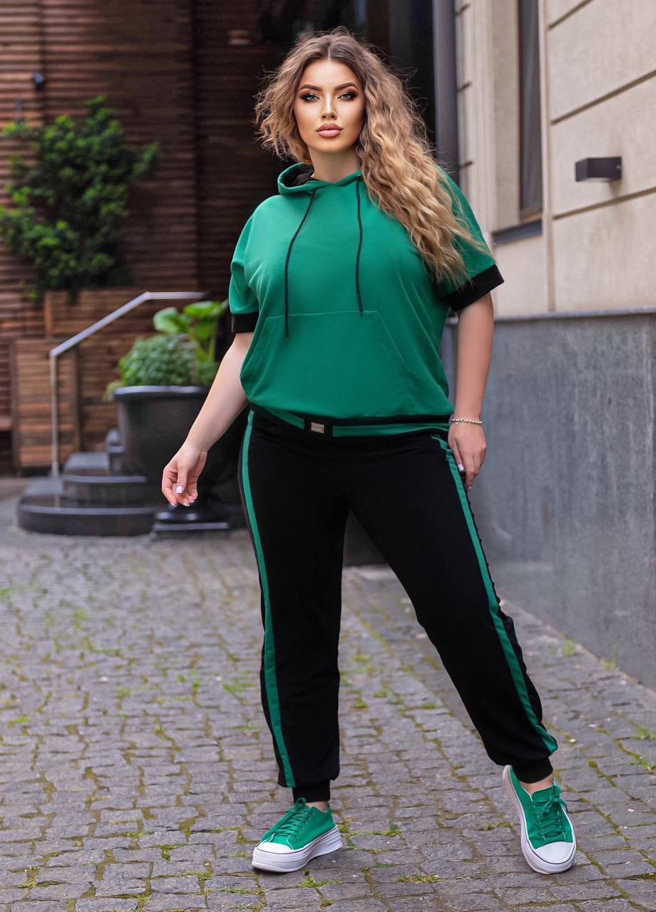 Жіночий спортивний костюм зелено-черний р.48/50 434717 New Trend (259183923)