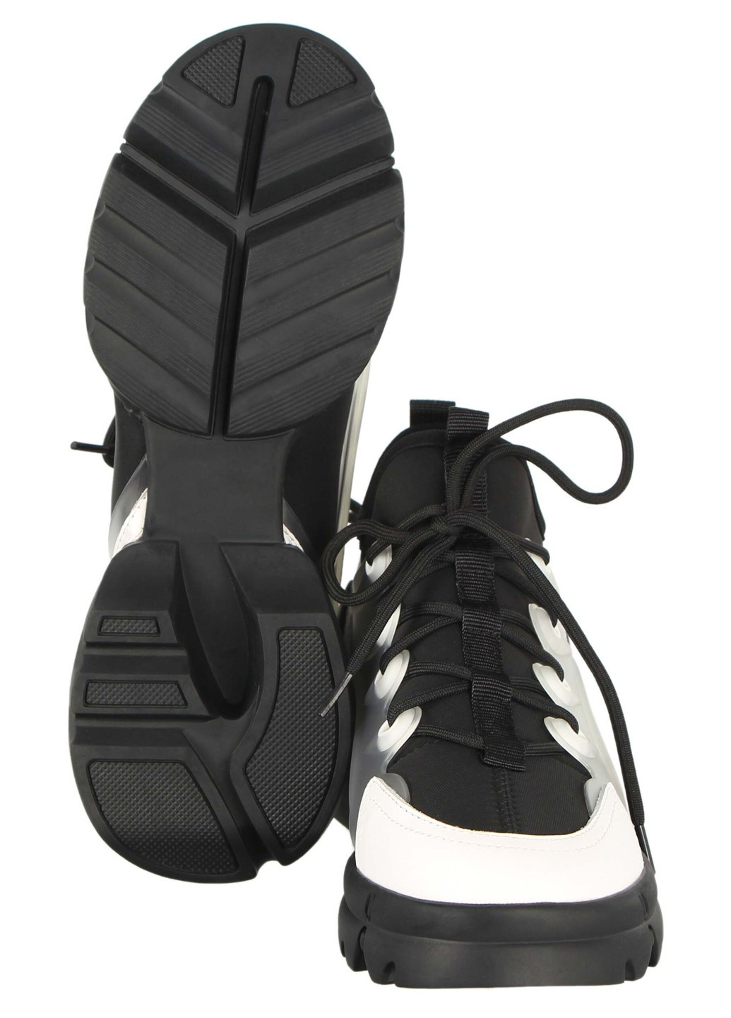 Чорні осінні жіночі кросівки 196665 Buts