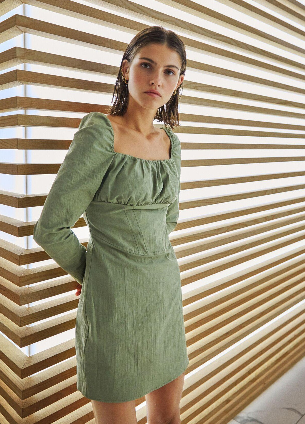 Оливковое сукня демісезон,оливковий, Bershka