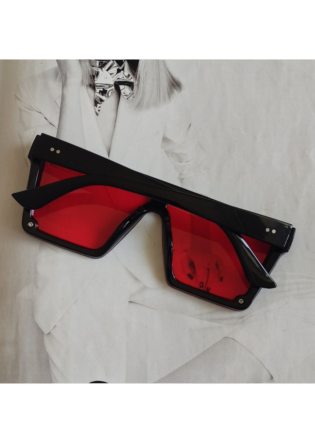 Солнцезащитные квадратные очки Красный с черным No Brand (258464469)
