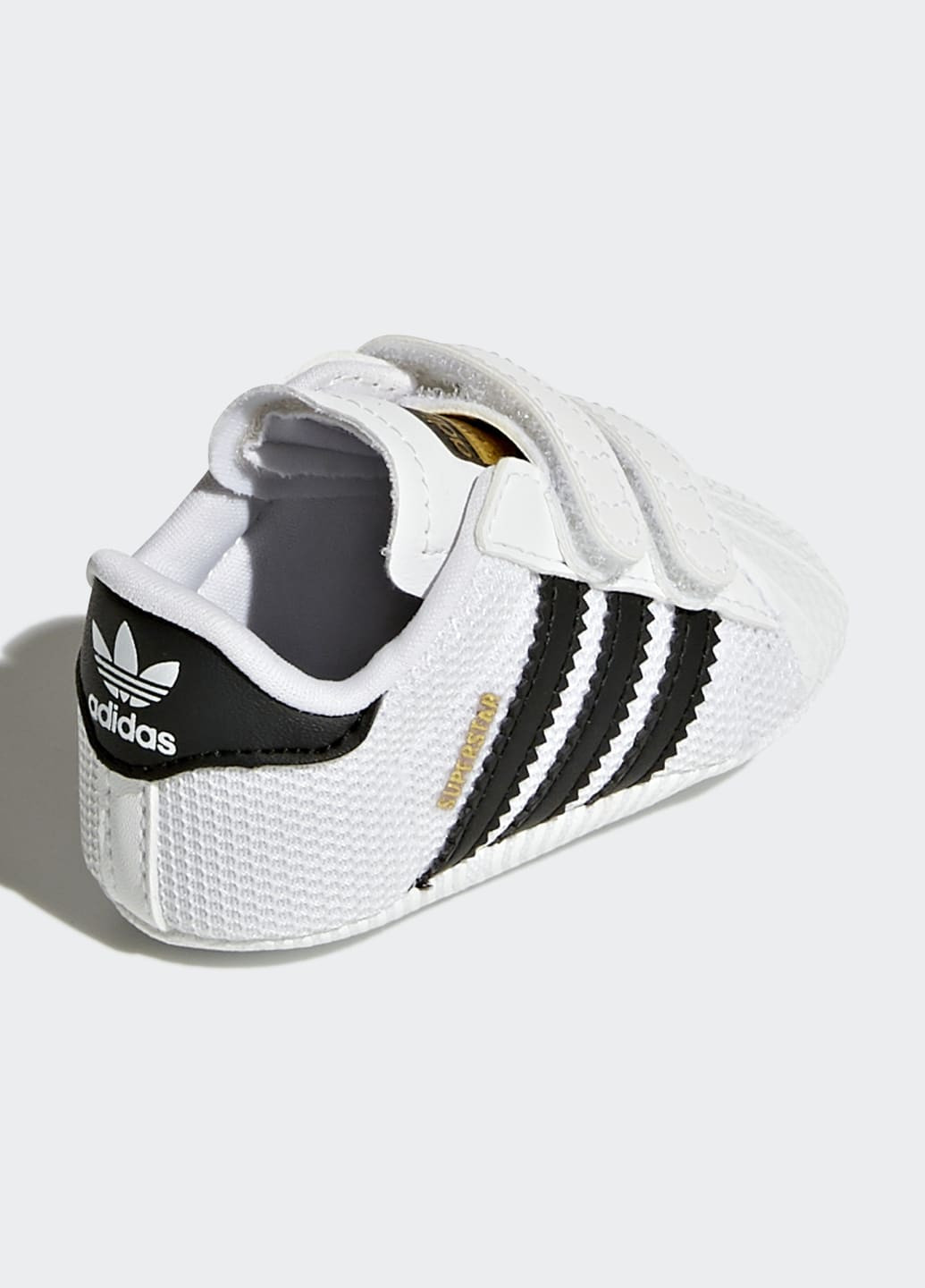 Белые кроссовки superstar adidas