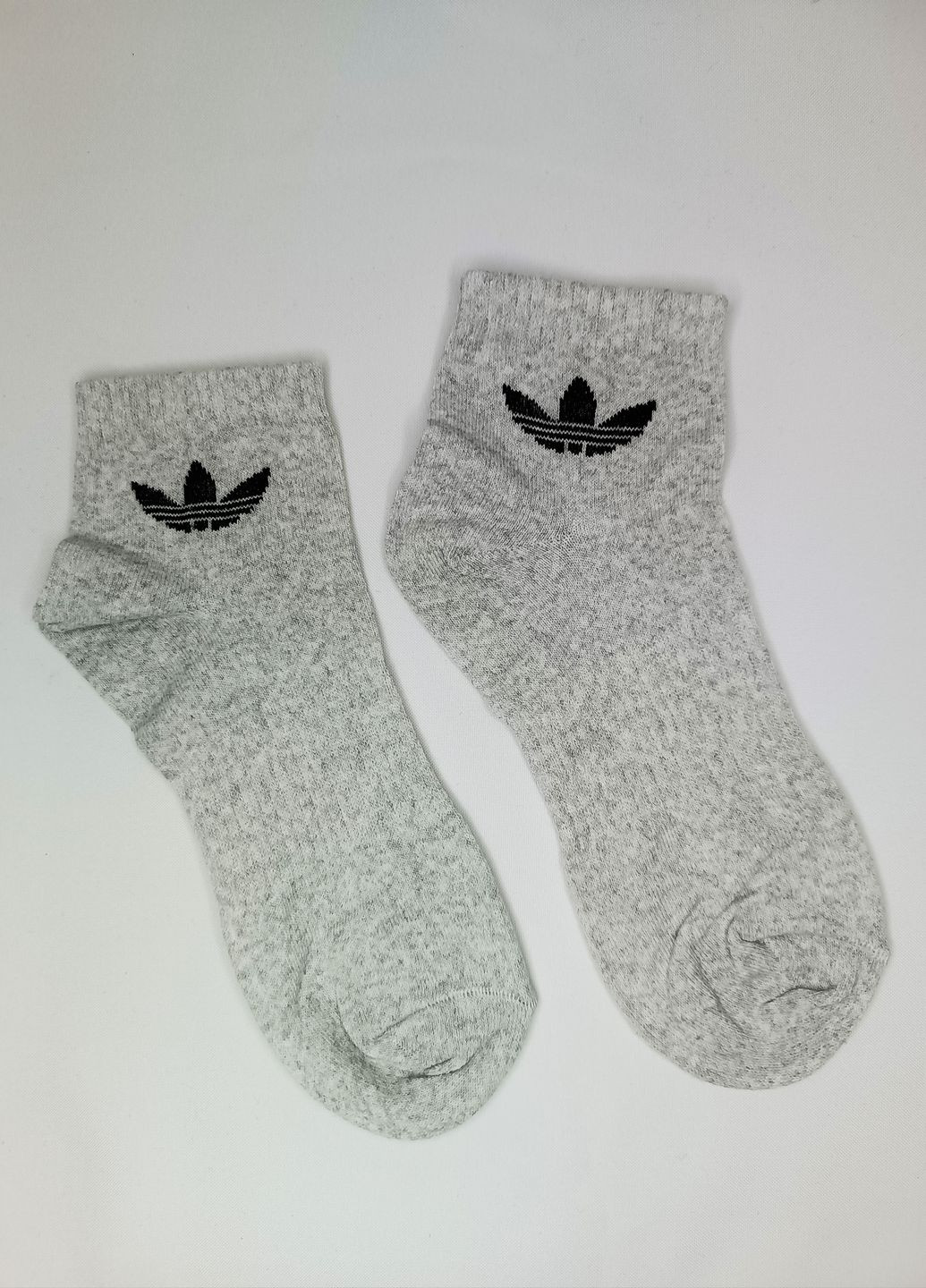 Короткі демісезонні сірі спортивні шкарпетки No Brand (267147776)