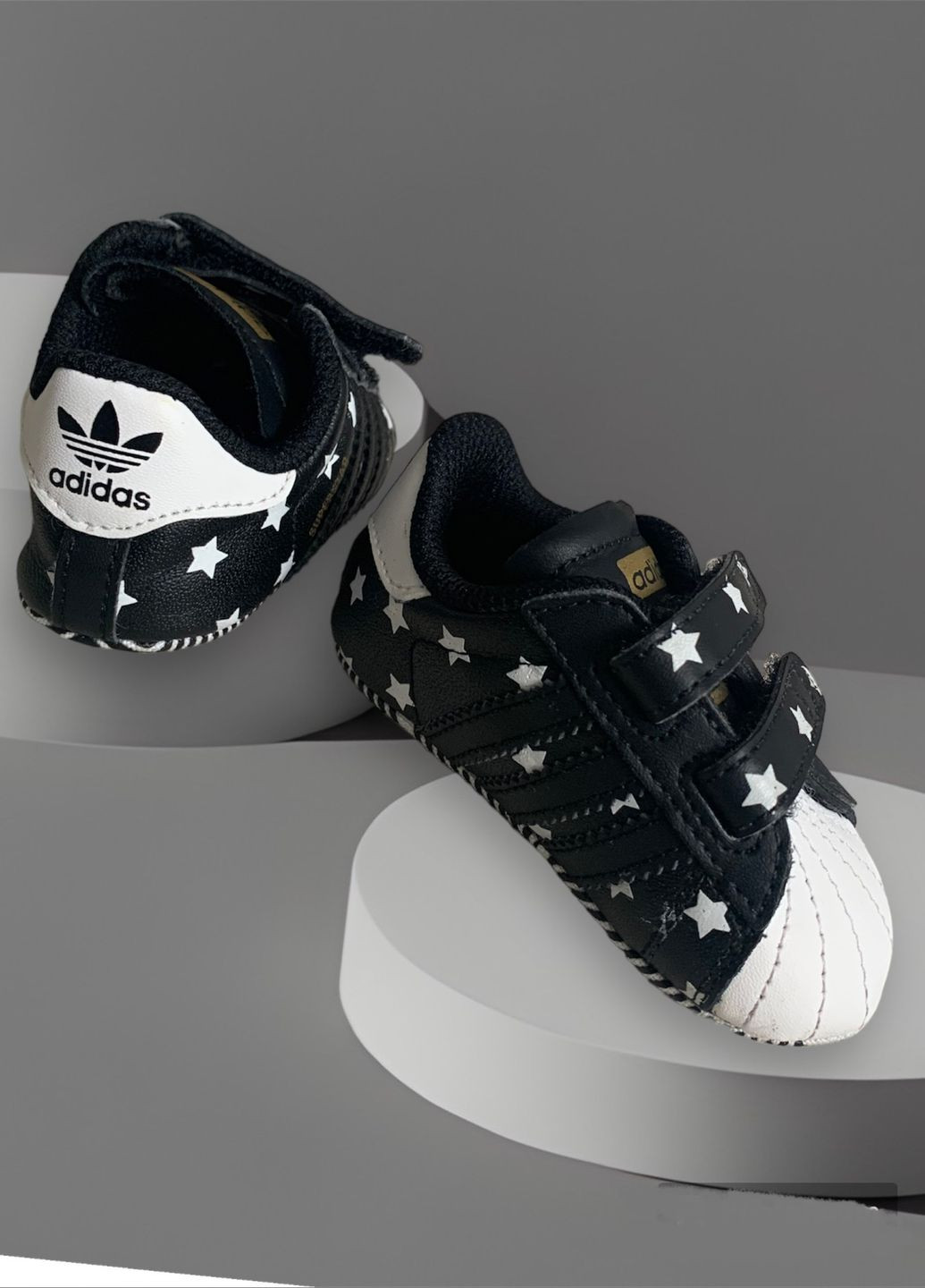 Черно-белые пинетки adidas