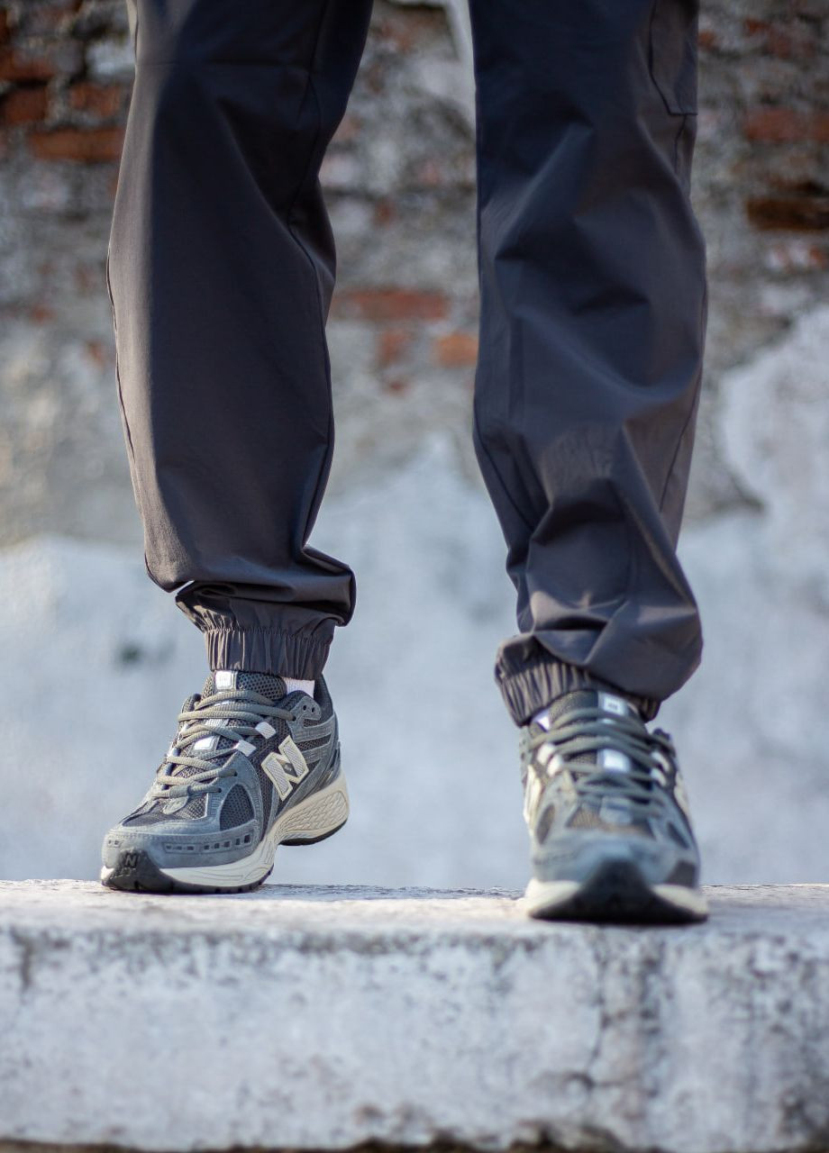 Серые демисезонные мужские замшевые кроссовки на весну серые No Brand