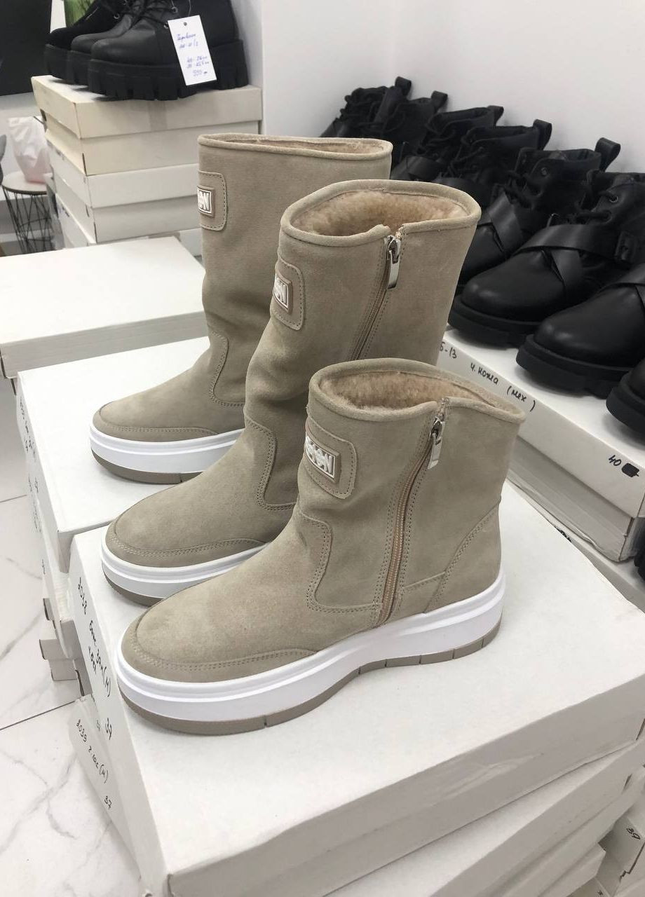 Белые зимние женские ботинки No Brand