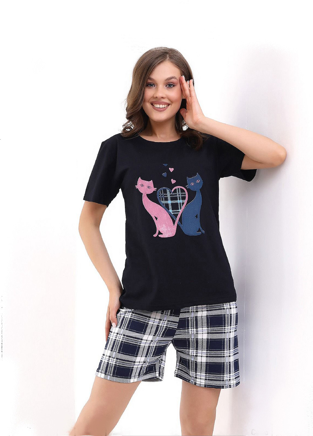 Чорна піжама домашній костюм футболка + шорти Mira