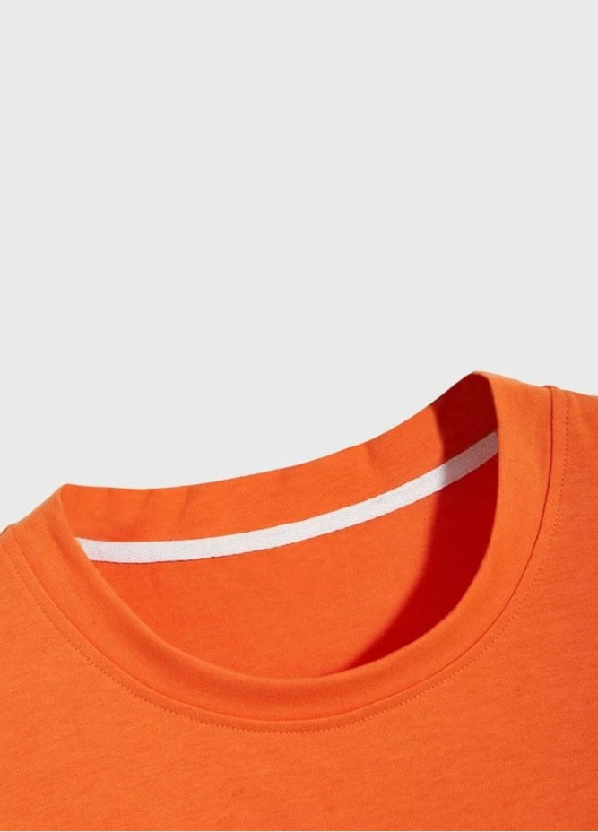 Оранжевая футболка SHEIN