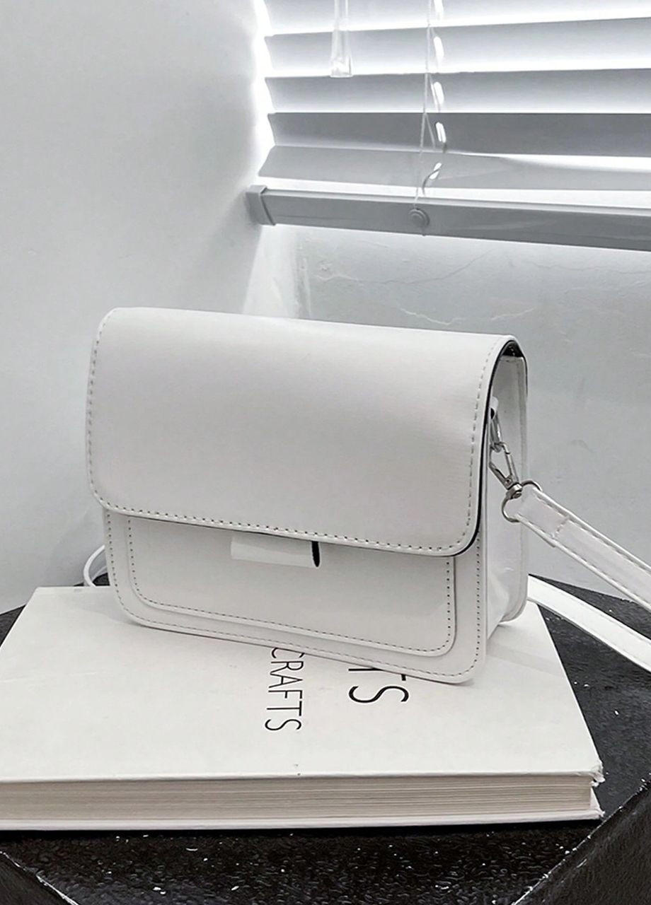 Женская классическая сумка кросс-боди через плечо на тонком ремешке белая No Brand (276383104)