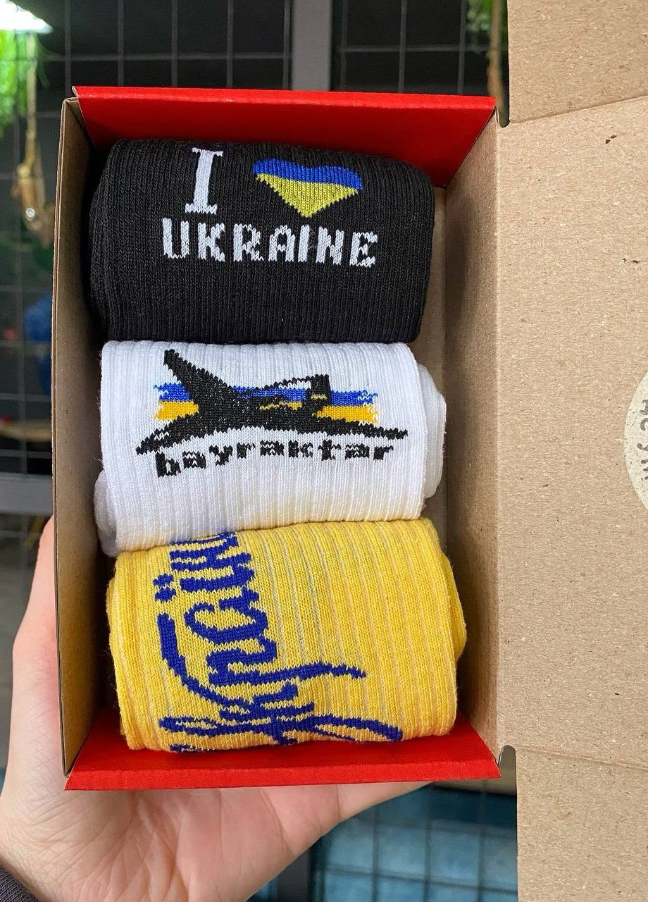 Бокс жіночих високих шкарпеток на 3 пари Ukraine Vakko (276904946)