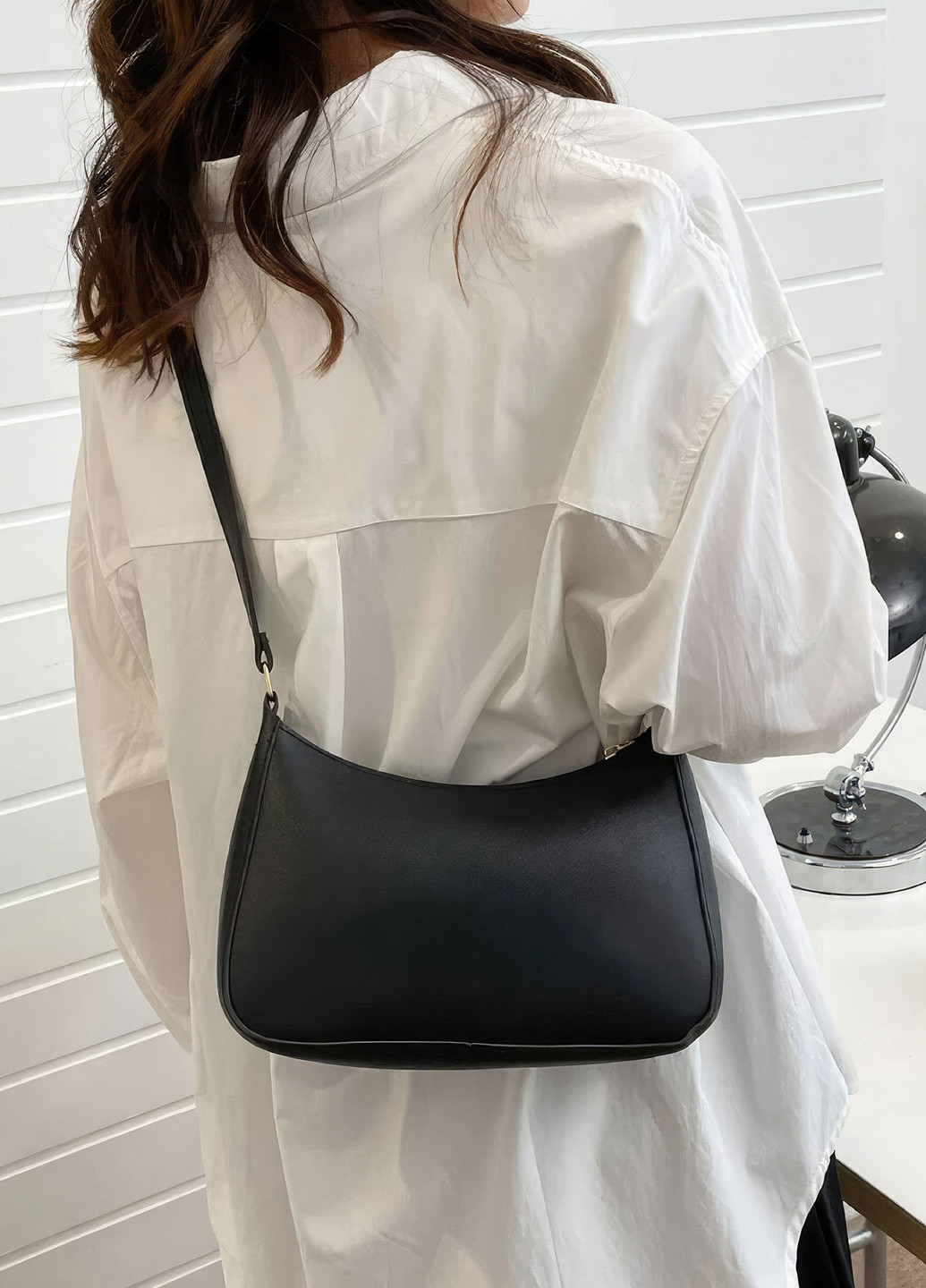 Женская сумка багет через плечо / классическая маленькая сумочка / сумка кросс боди тренд 2023 Черный 66105 DobraMAMA (259262050)