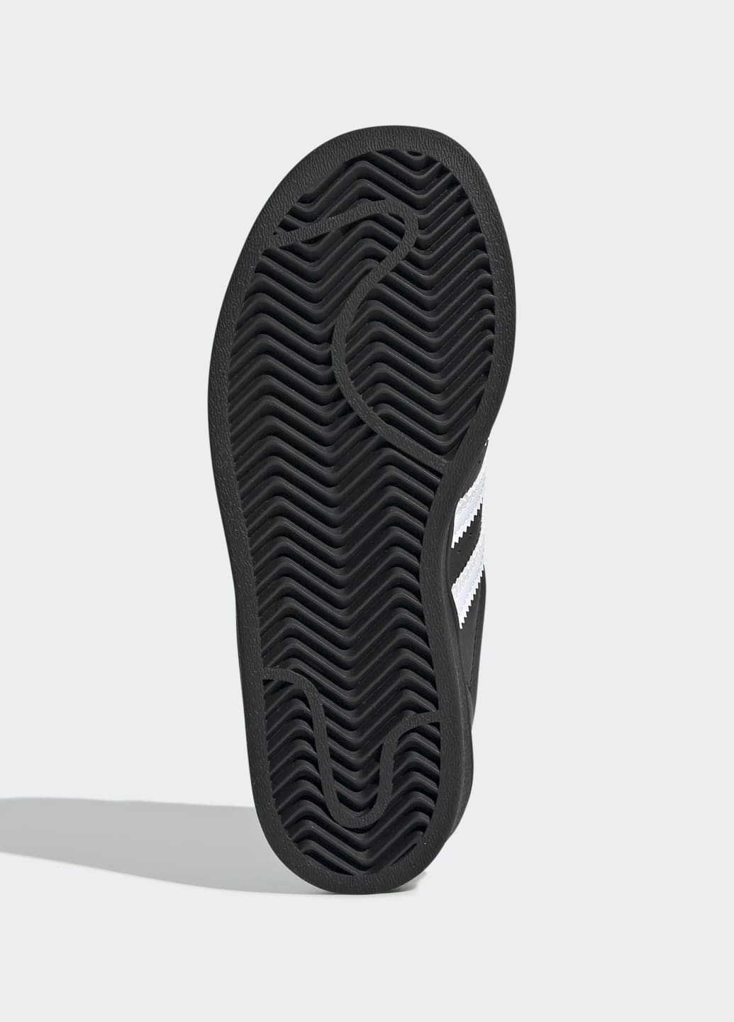 Черные всесезонные кроссовки superstar adidas
