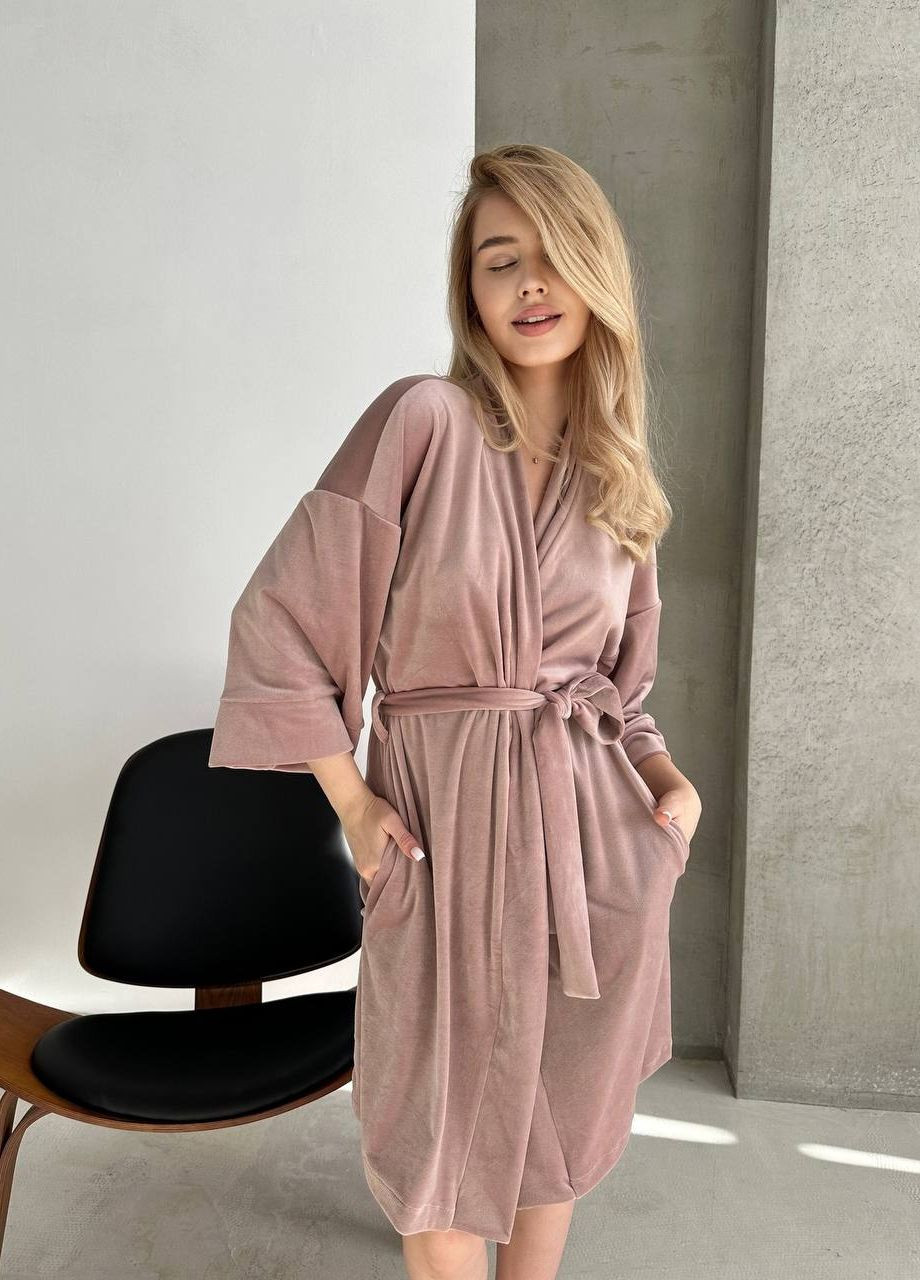 Рожева женский велюровй халат цвет пудра р.48/52 447374 New Trend