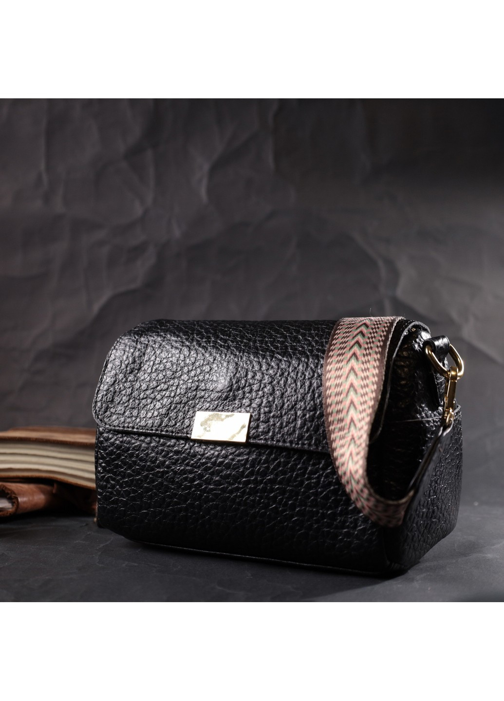 Класична шкіряна сумка з оригінальною плечовою лямкою 22405 Чорна Vintage (276461848)