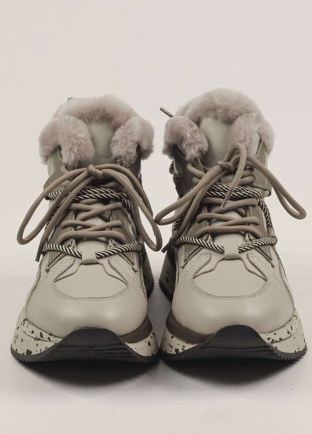 Бежевые зимние кроссовки зимние высокие бежевые кожа Tucino