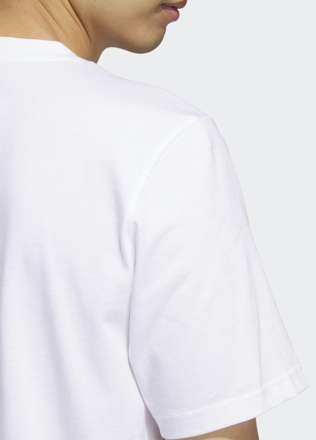 Белая футболка camo adidas