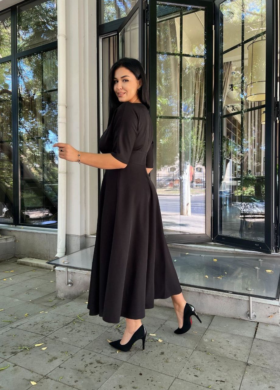 Черное женское платье миди из креп-костюмки цвет черный р.48 444639 New Trend