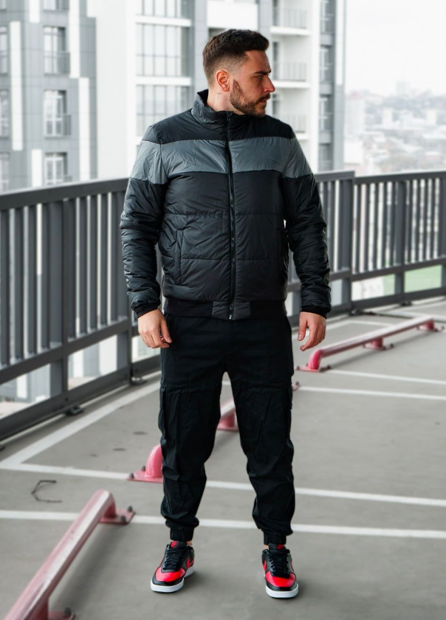 Черная стильная демисезонная куртка Vakko
