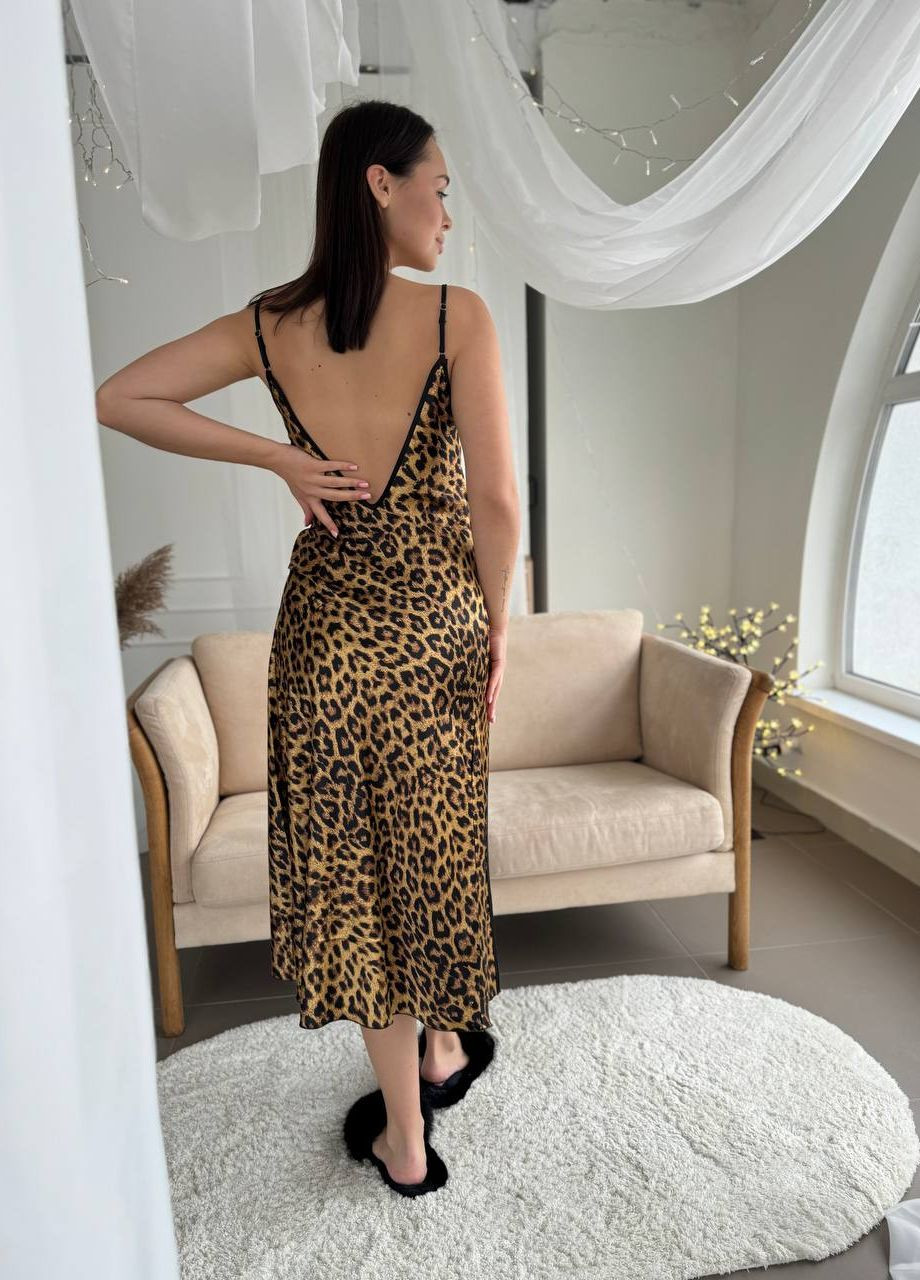 Бежевое домашнее платье-комбинация для дома Vakko леопардовый
