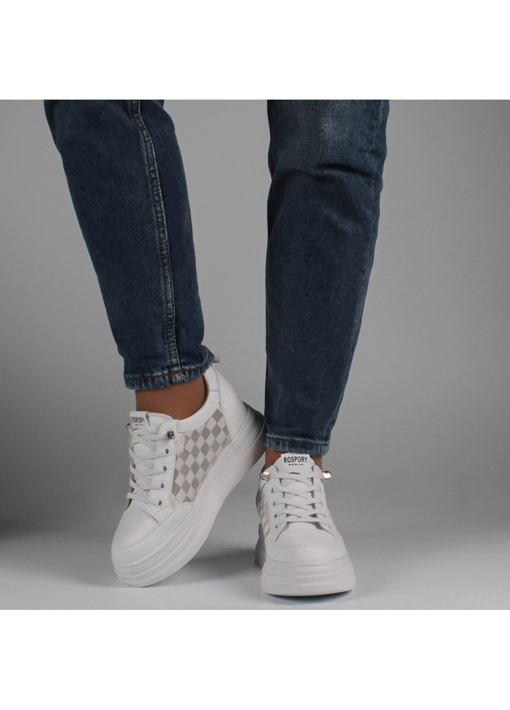 Белые демисезонные женские кроссовки 198914 Buts