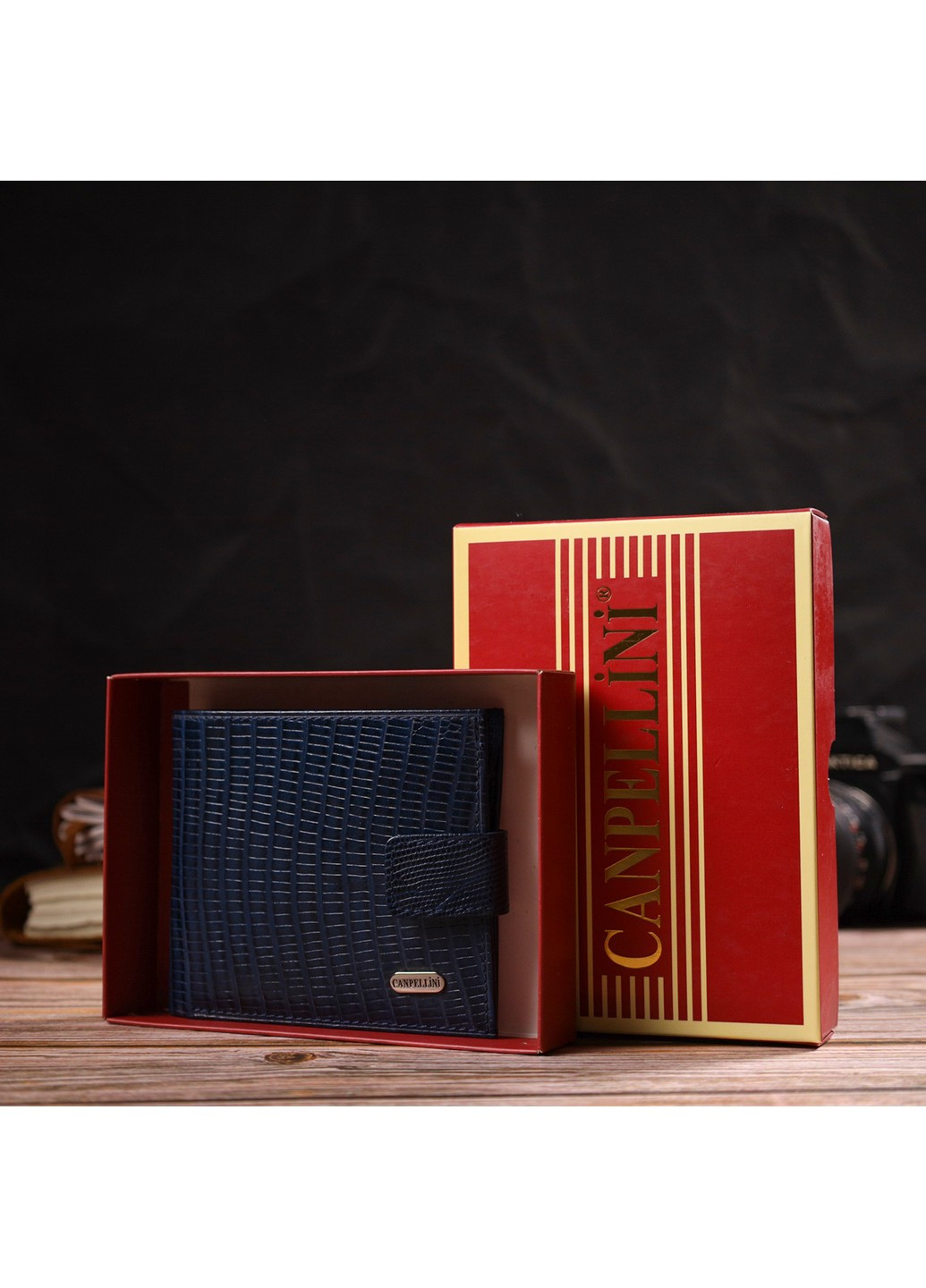 Чоловічий гаманець з натуральної шкіри горизонтального формату з тисненням 21767 Синій Canpellini (259815734)