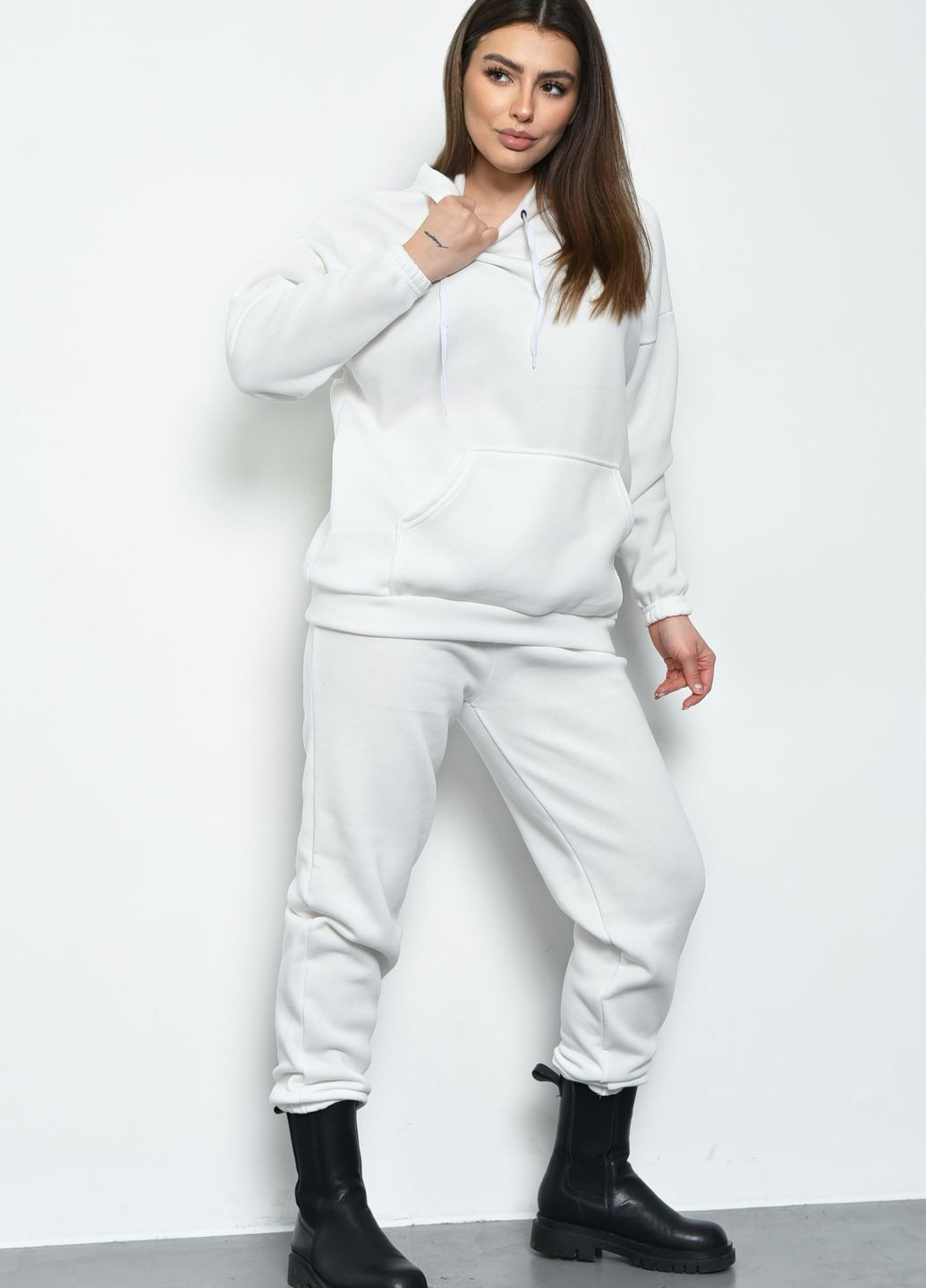 Спортивний костюм жіночий на флісі білого кольору Let's Shop (275094867)