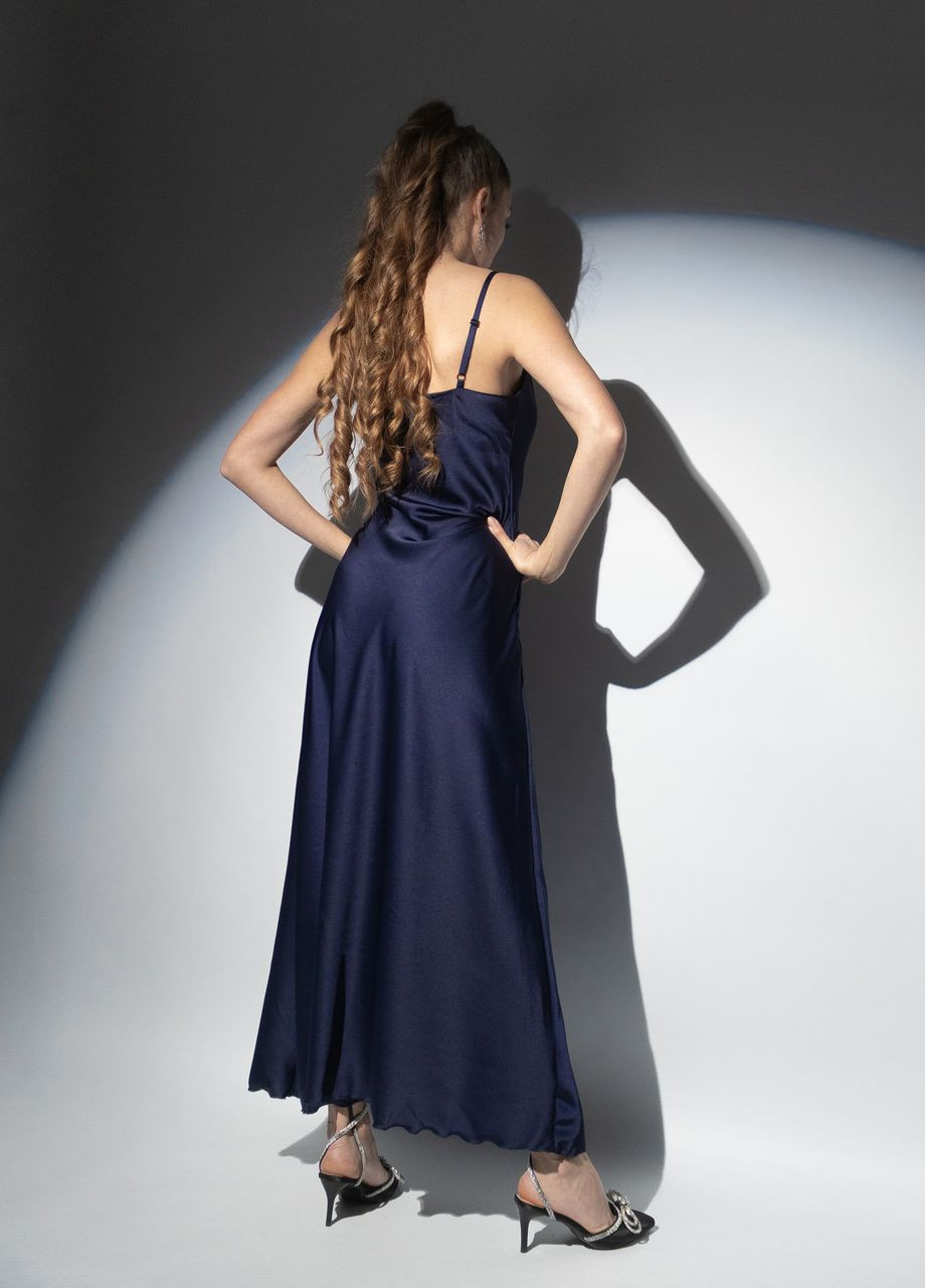 Темно-синее женское длинное шелковое платье комбинация темно-синий Maybel