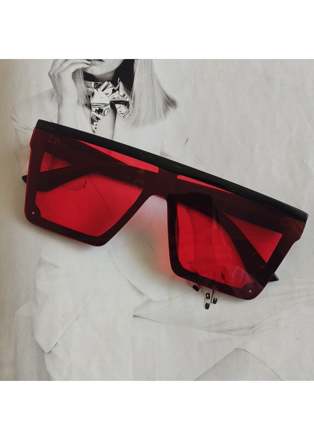 Сонцезахисні квадратні окуляри Червоний з чорним No Brand (258464469)