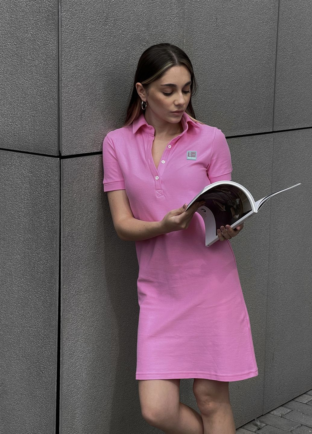 Розовое кэжуал платье поло размер xs цвет розовый поло Allocco однотонное