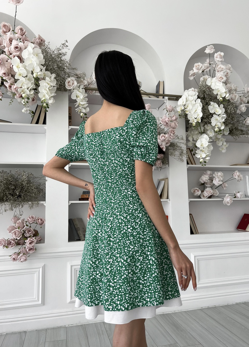Зеленое повседневный нежное летнее платье Jadone Fashion с цветочным принтом