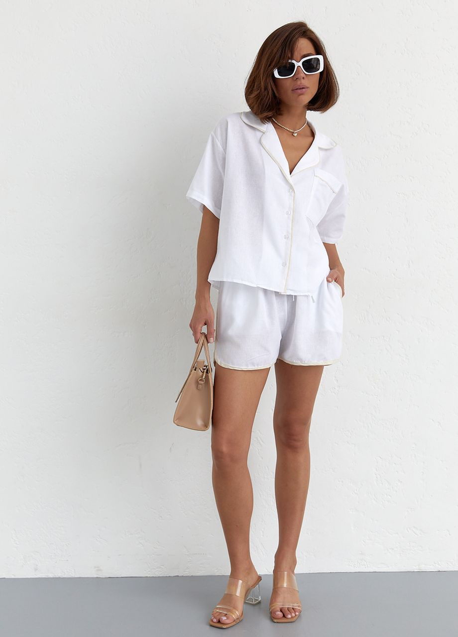 Летний костюм с шортами на завязках и рубашкой - молочный Lurex (262810171)