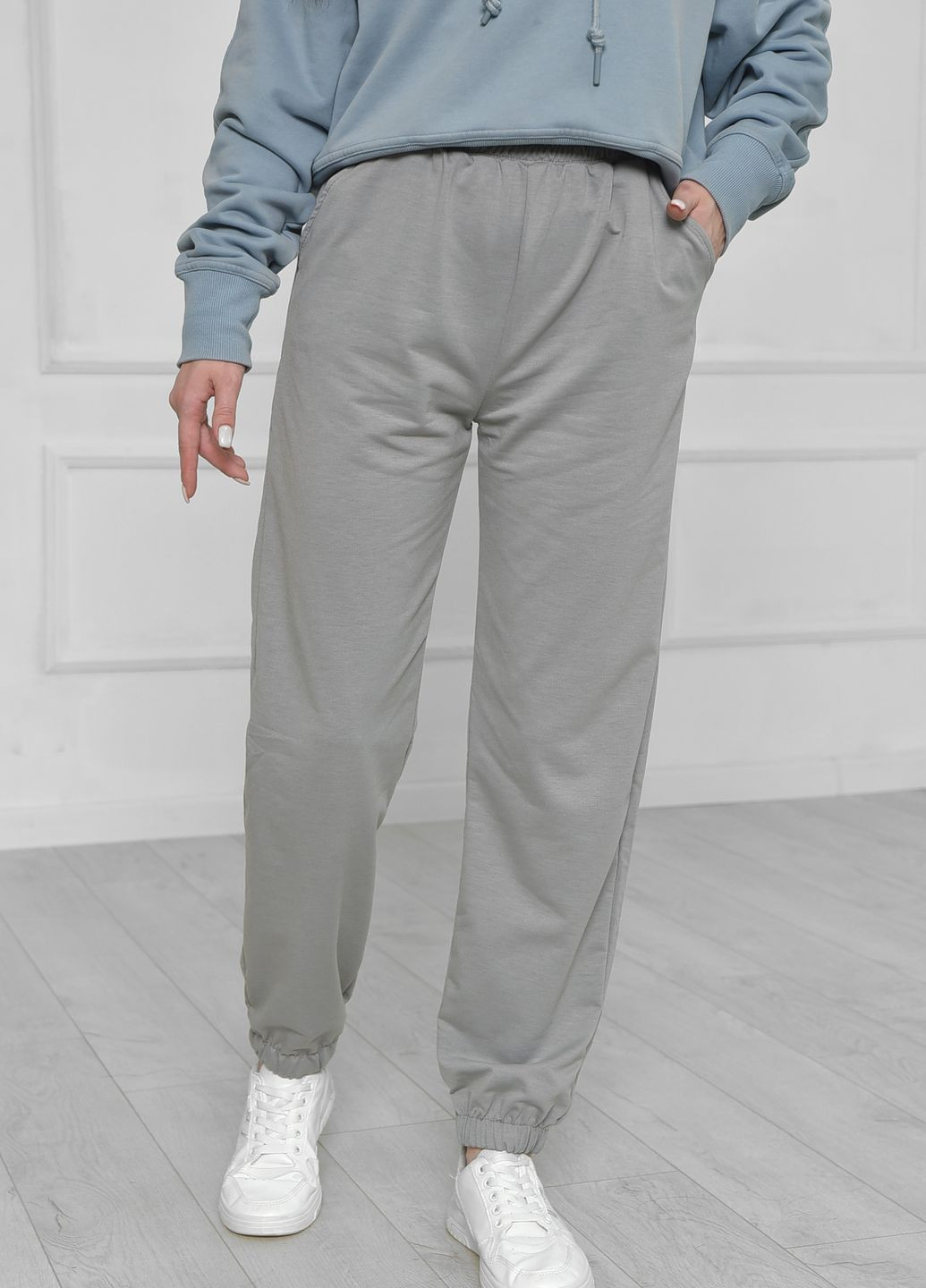 Спортивные штаны женские серого цвета Let's Shop (266901212)