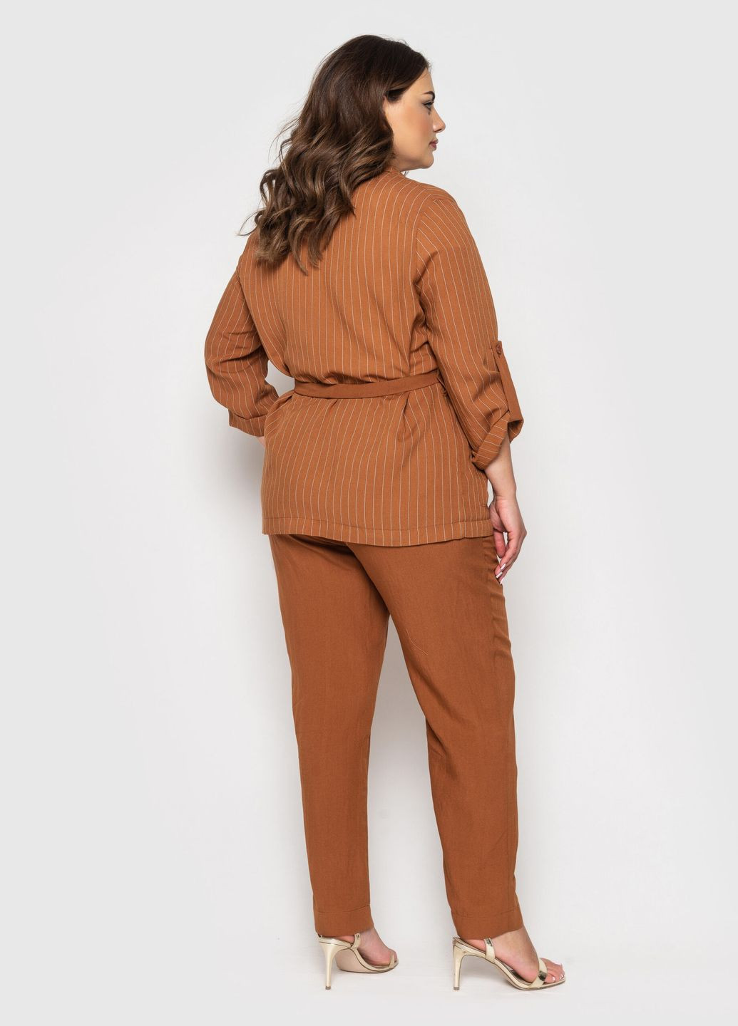 Коричневый женский пиджак летний дастин коричневый Luzana -