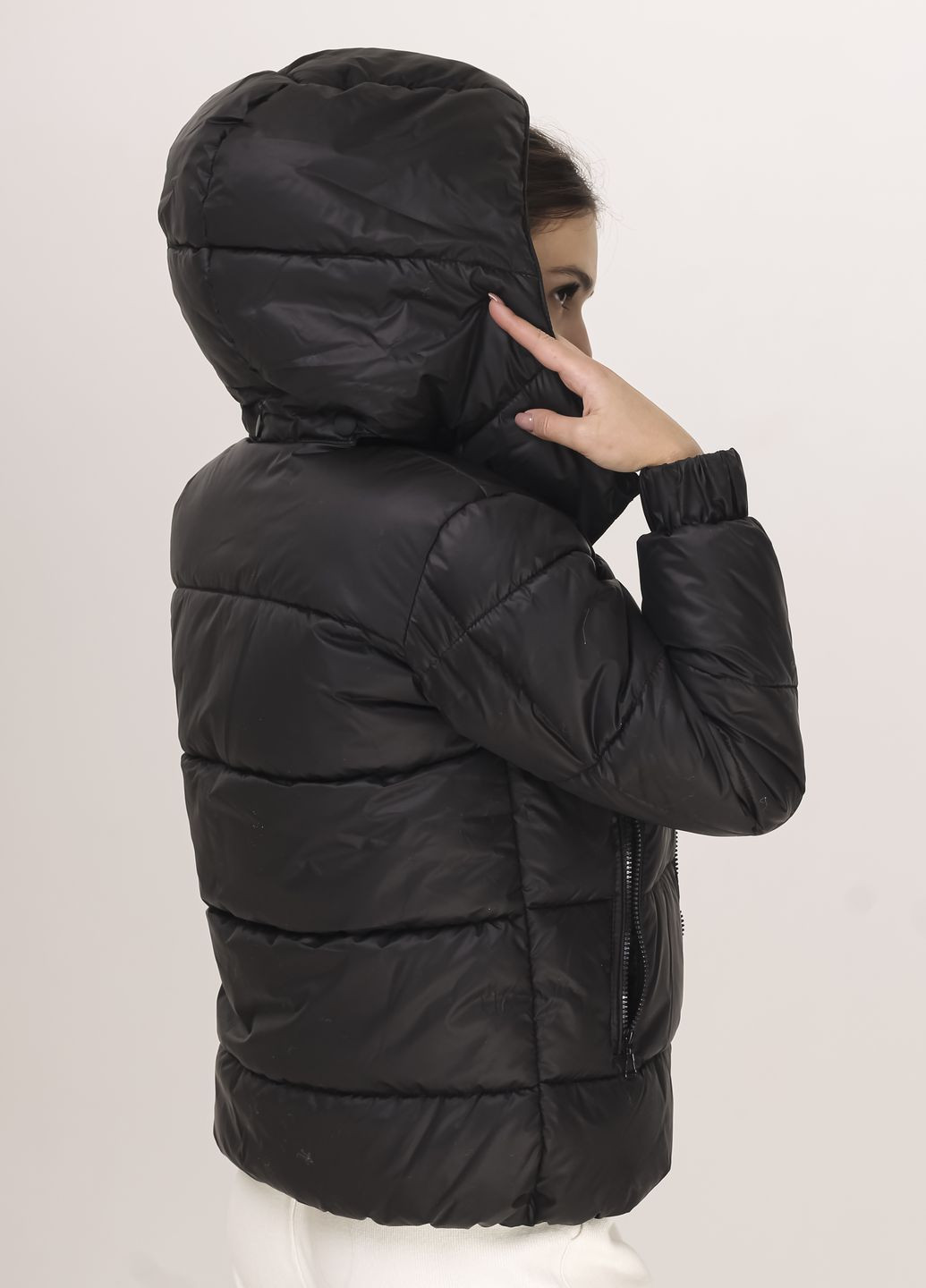 Черная зимняя куртка женская черный JULIA
