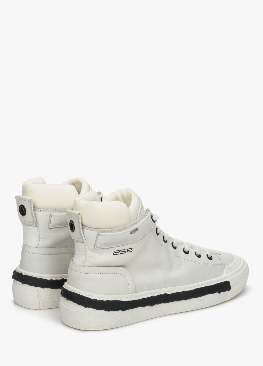 Белые ботинки ES8