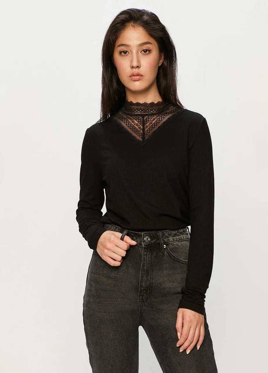 Чёрная блуза Vila