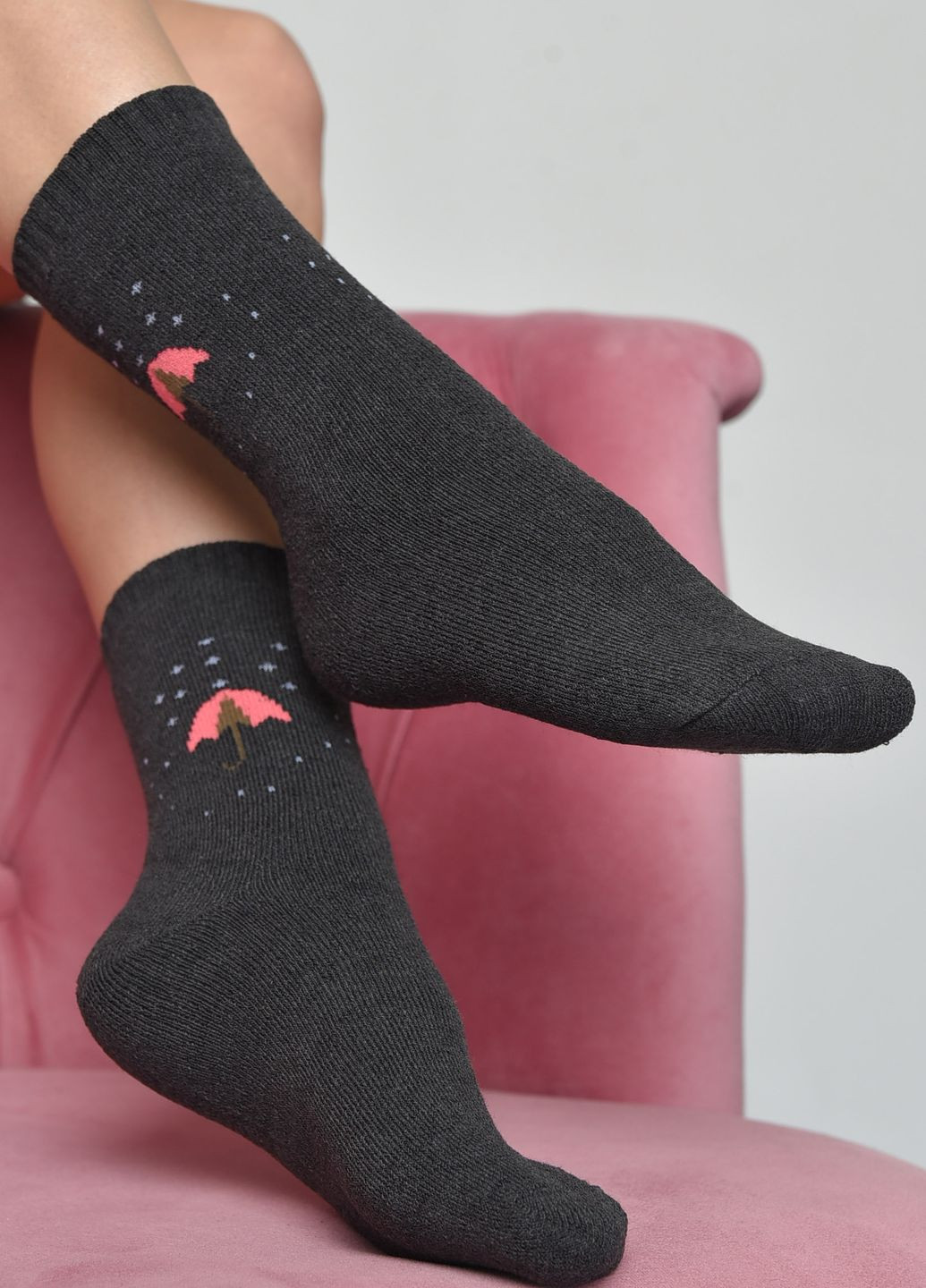 Шкарпетки махрові жіночі темно-сірого кольору розмір 37-42 Let's Shop (268661275)