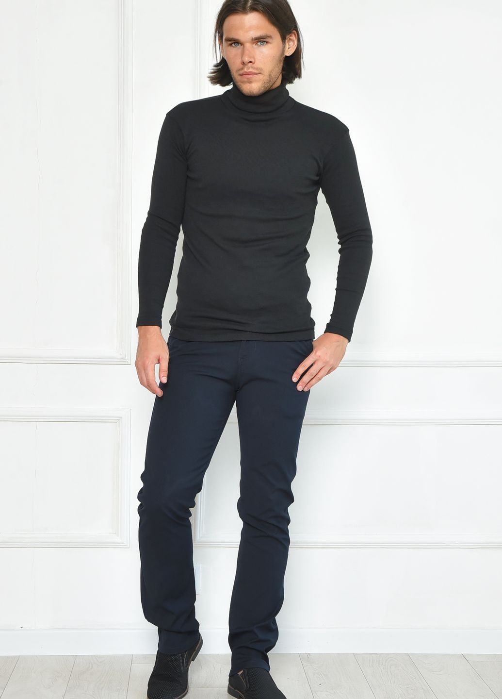 Штани чоловічі чорного кольору розмір 31 Let's Shop (262442755)