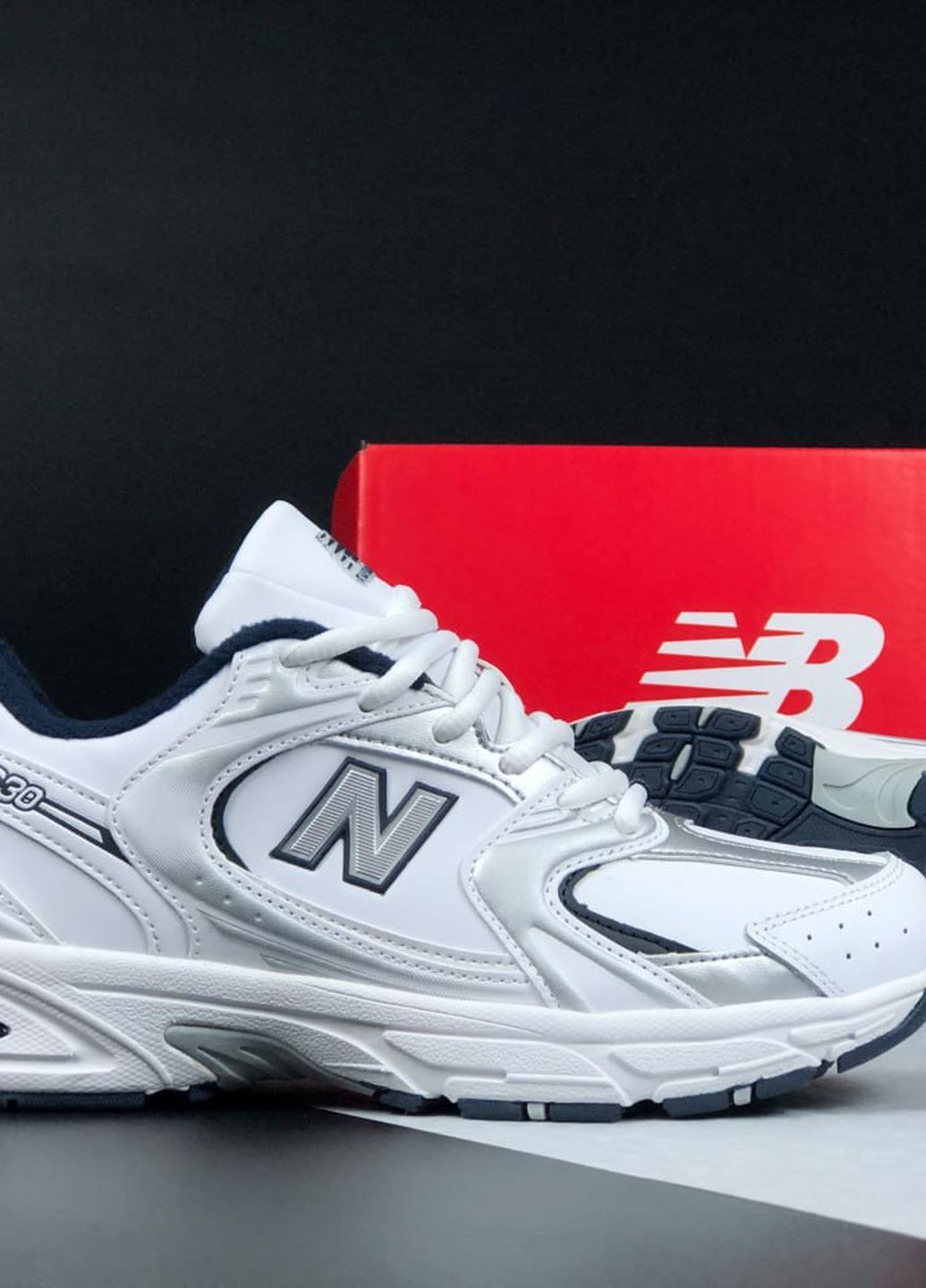 Білі Осінні кросівки чоловічі, вьетнам New Balance 530