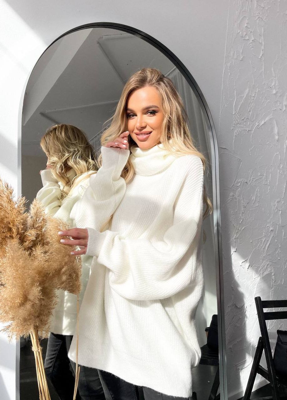 Білий демісезонний светр-туніка Garna